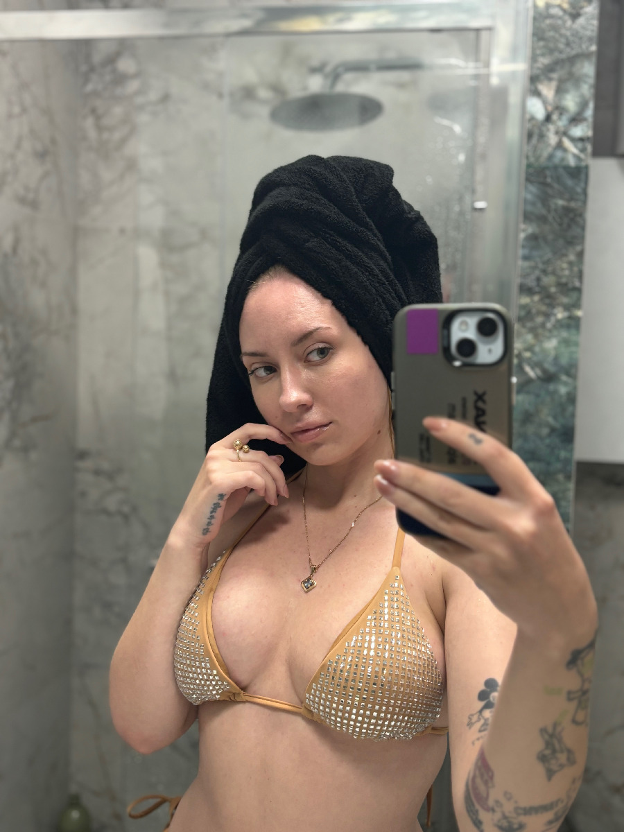 Nude girl KateV in Malang